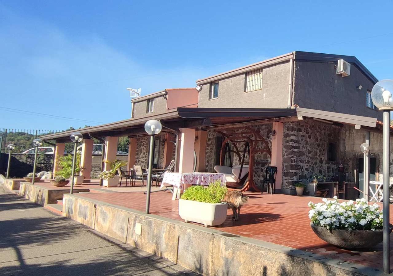 Peri Peri Etna Guest House Montargano Exterior photo